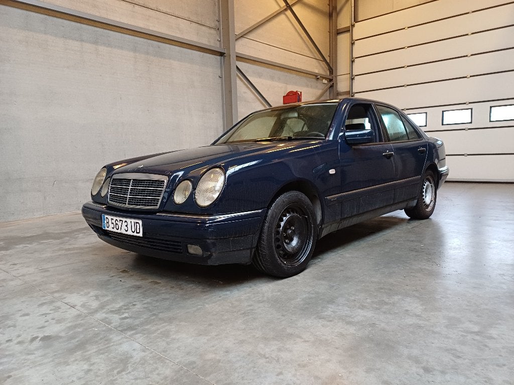 Mercedes E300 turbo**OM606**, Euro 2, Achat, 4 portes, Entreprise