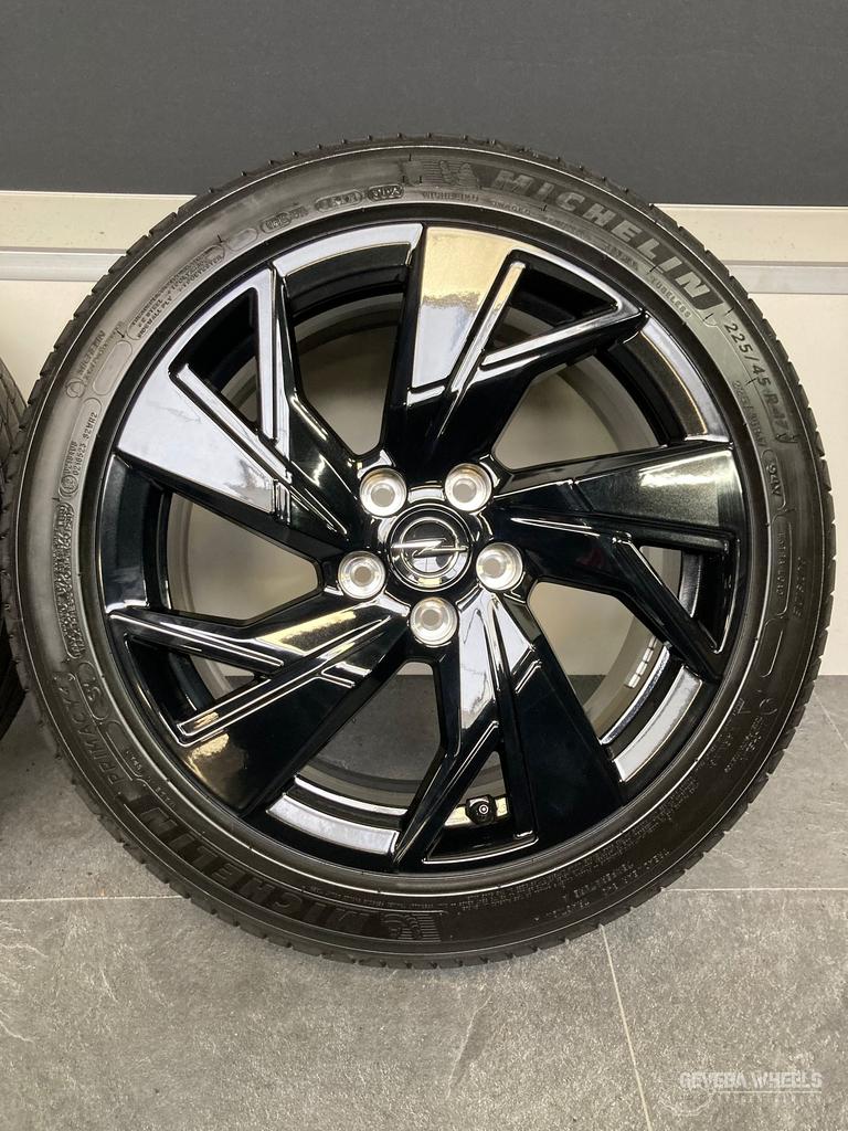 17” originele Opel Astra L velgen + banden DEMO 5x108 984328, Pneus et Jantes, Véhicule de tourisme, Pneus été, -