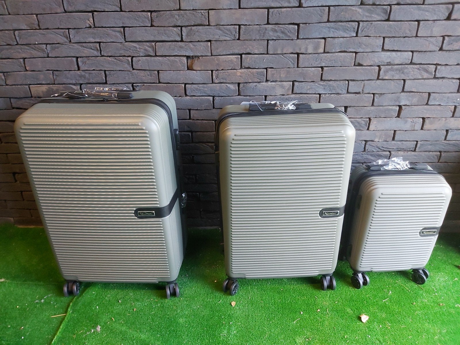 reiskoffers mooie set van 3, Handtassen en Accessoires, Koffers, Nieuw, Hard kunststof, 60 tot 70 cm, 45 tot 55 cm, Slot, Uitschuifbare handgreep