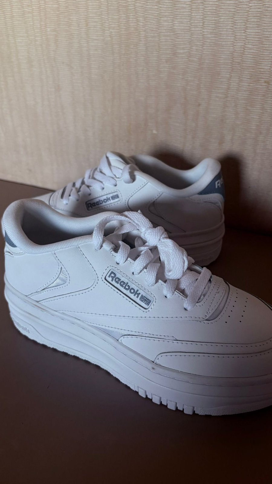 Reebook schoenen dames nieuwe, Ophalen, Zo goed als nieuw