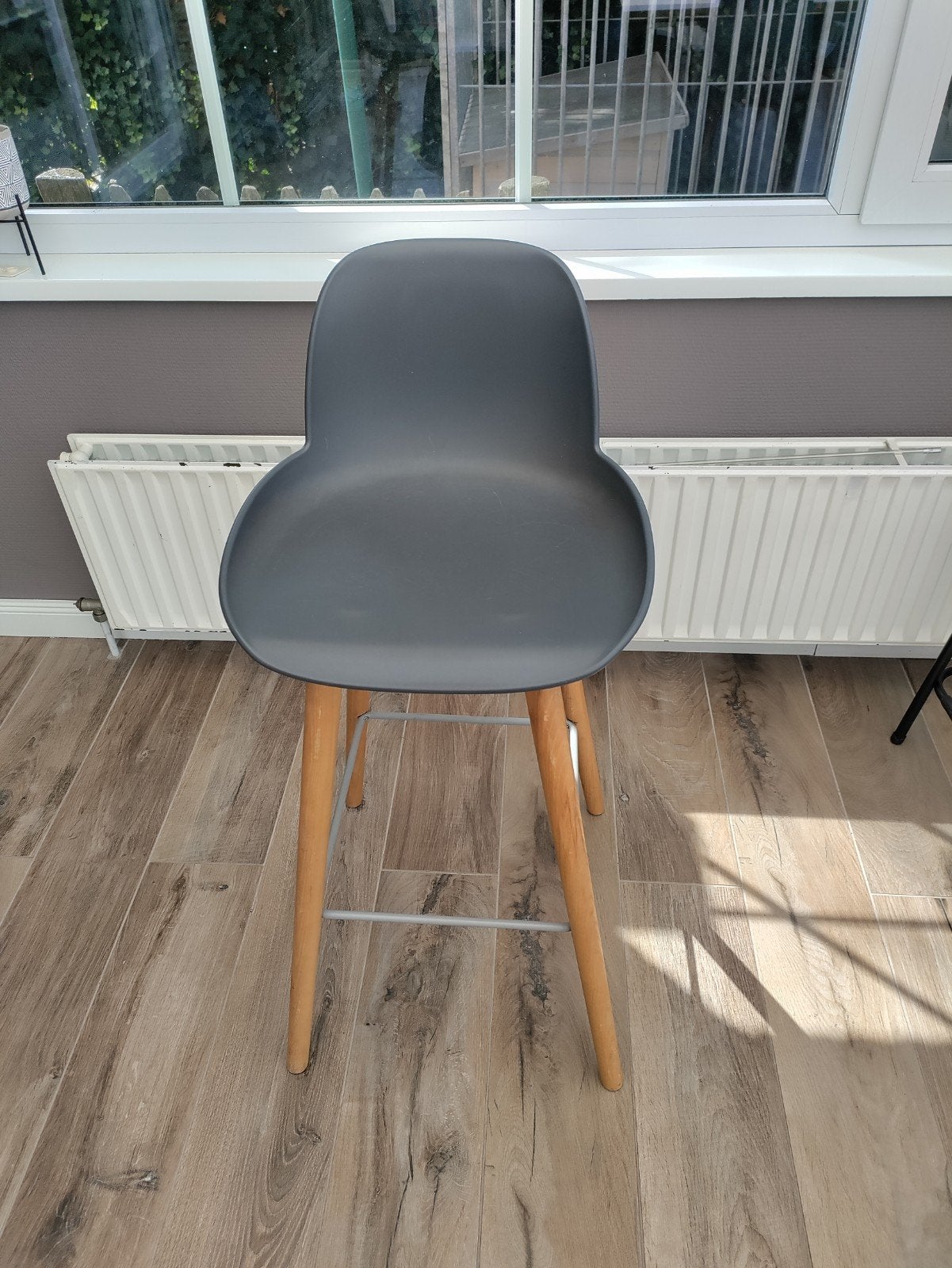 4 barkrukken Zuiver, Huis en Inrichting, Barkrukken, Ophalen, Gebruikt, Met voetsteun, 60 tot 90 cm