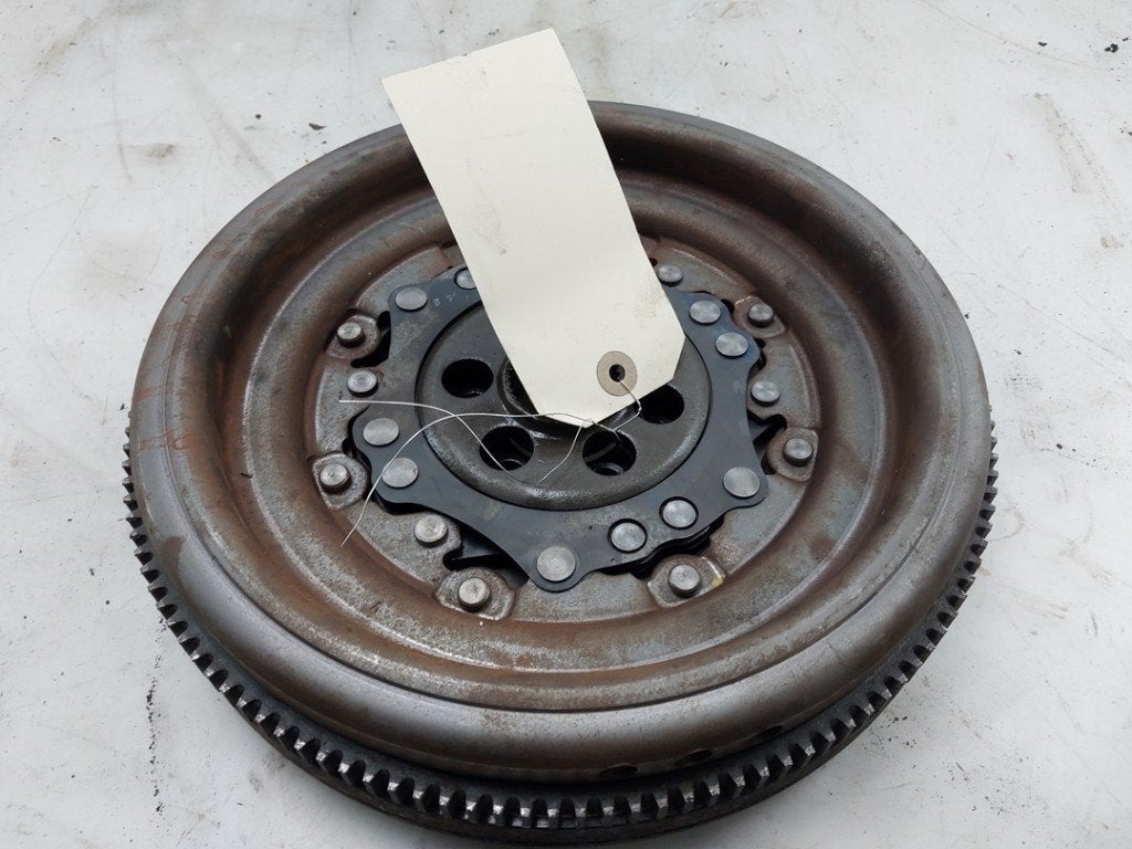 VOLANT MOTEUR BI-MASSE ABS Golf V (1K1) (|06F105266L|), Utilisé, Volkswagen