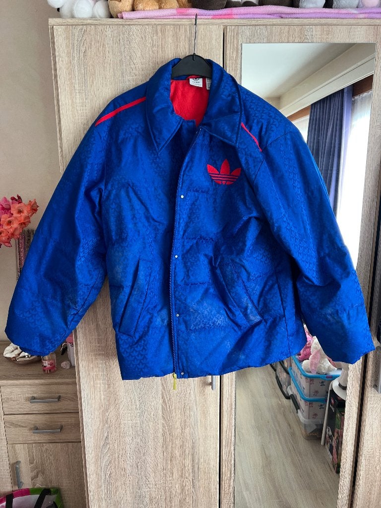 Adidas Puffer jas, Vêtements | Hommes, Vestes | Hiver, Enlèvement ou Envoi, Taille 56/58 (XL), Comme neuf, Adidas