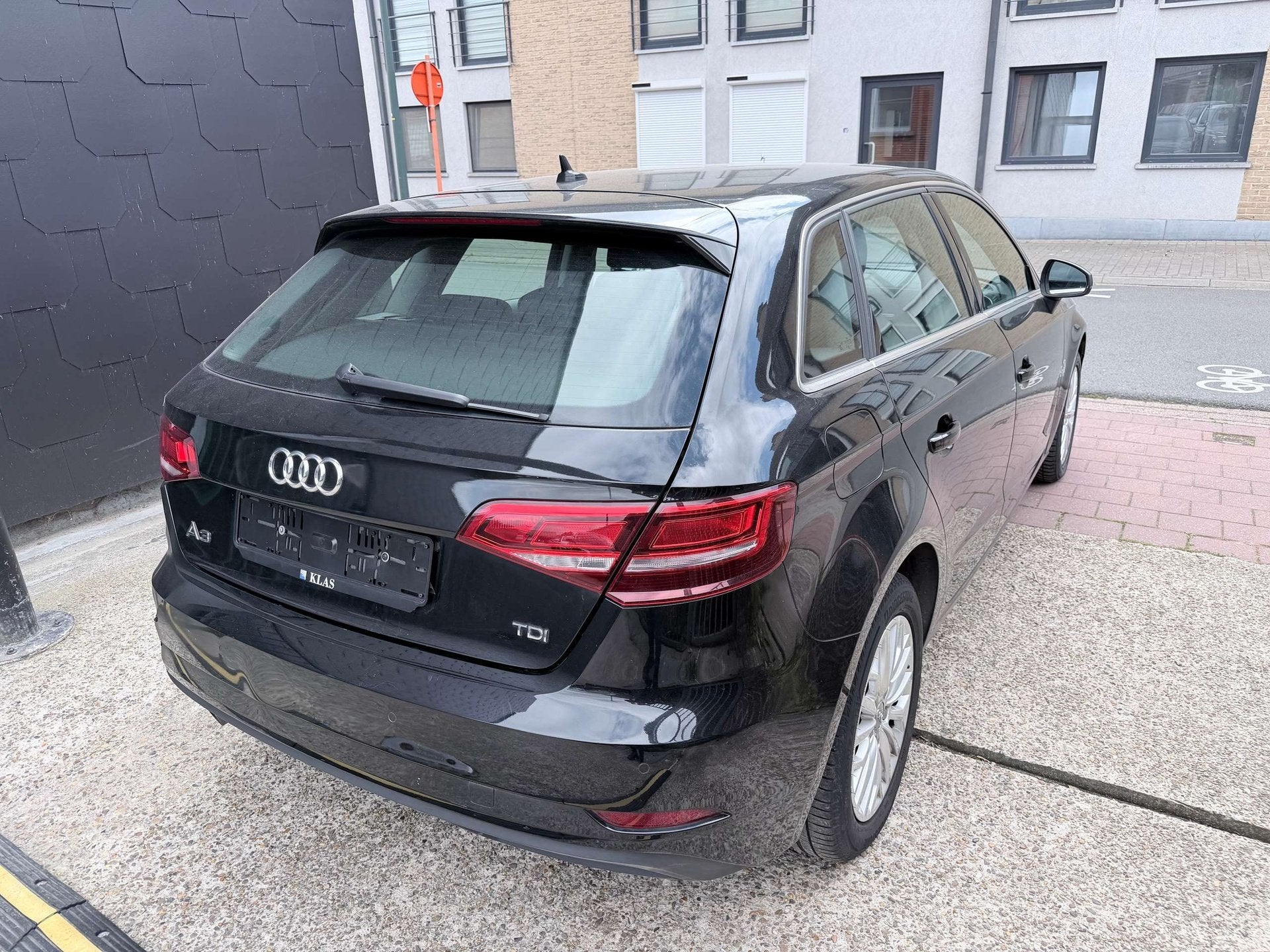Audi A3 Sportback 1.6 TDI EDITION, Autos, Achat, Euro 6, Entreprise, Boîte manuelle