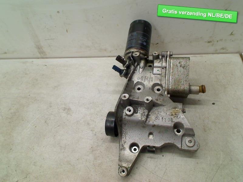 OLIEKOELER + HUIS Audi A3 Cabriolet (8P7) (06J117021J), Info@audi.de, Audi, Audi AG, Gebruikt