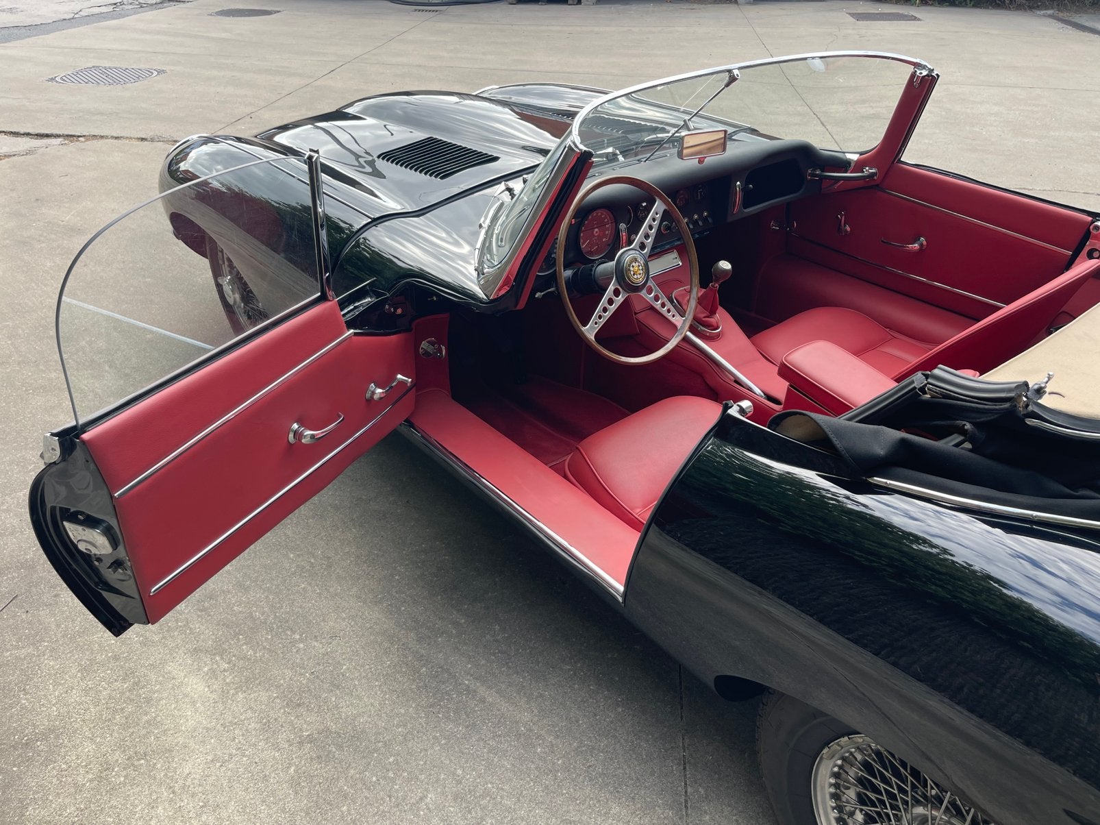 Jaguar E-Type Series 1 Roadster – 1962, foto 11