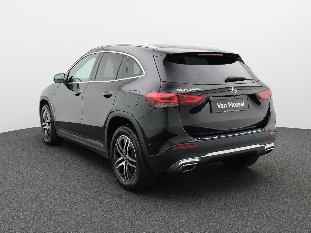 Mercedes-Benz GLA GLA 250 e (automatique), Autos, Mercedes-Benz, https://public.car-pass.be/vhr/35a0692f-c6ef-405a-b867-9420b401f0f2