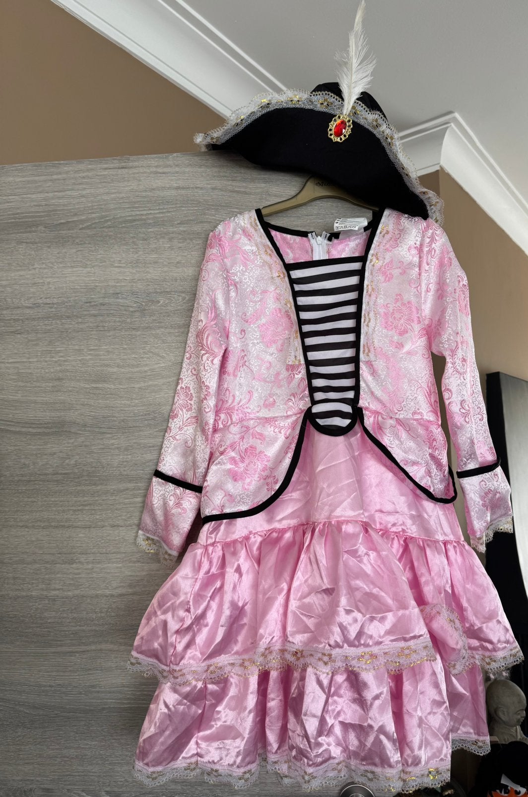 Verkleed piratenkostum meisje maat 11-14jaar, Kinderen en Baby's, Carnavalskleding en Verkleedspullen, Ophalen, Zo goed als nieuw