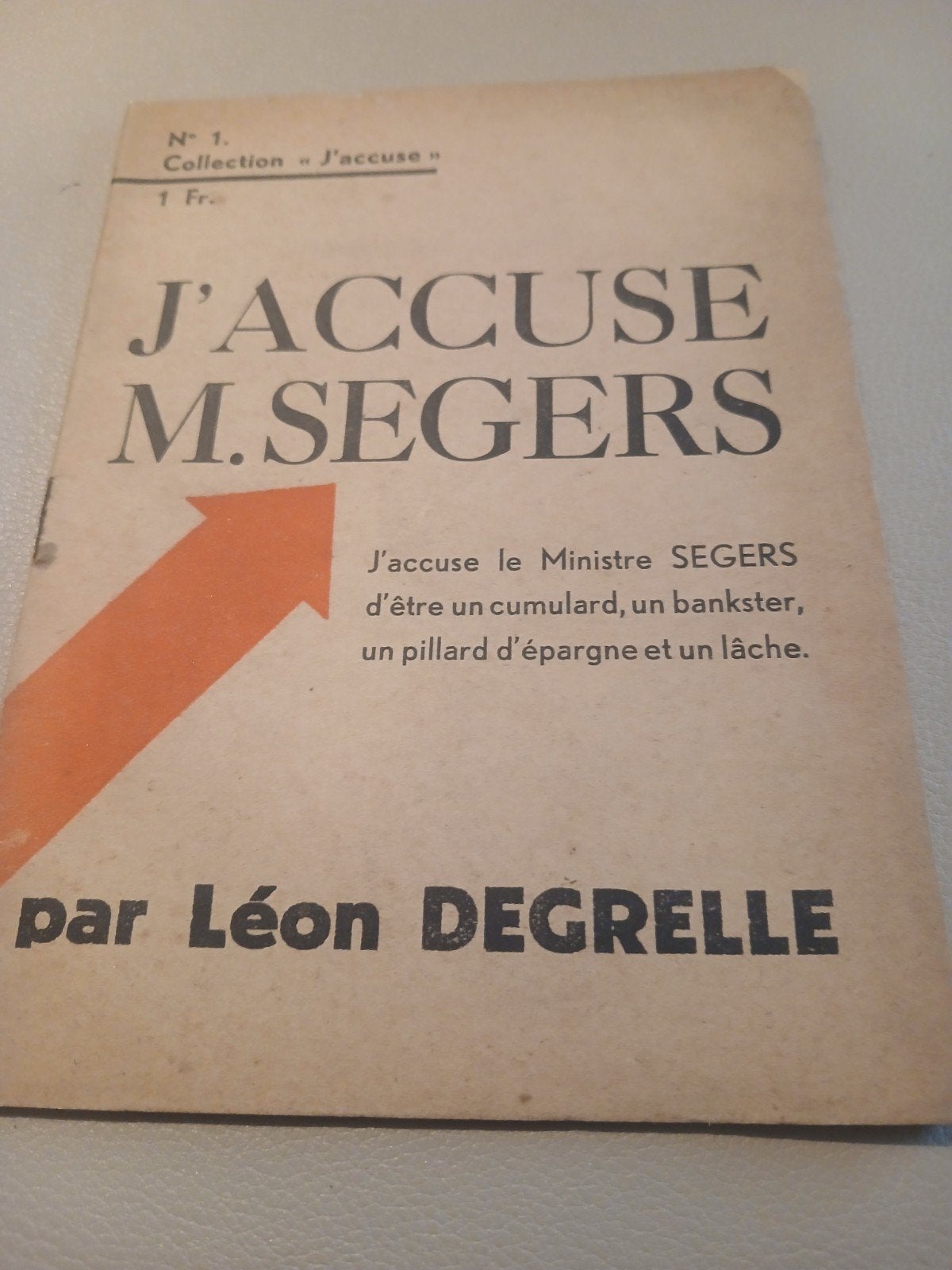 j accuse m.segers, Enlèvement ou Envoi, 20e siècle ou après, Comme neuf