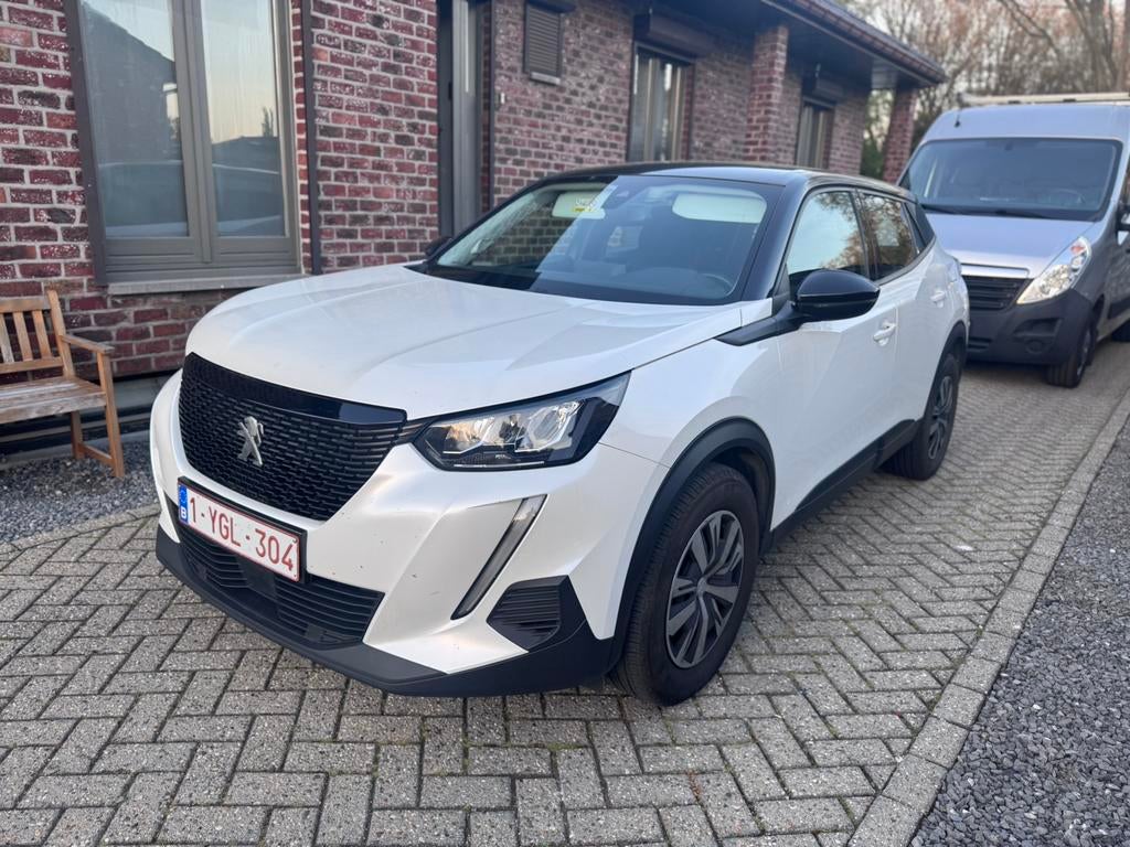 Peugeot 2008  1.2 pure tech (2020), Auto's, Wit, Bedrijf, Handgeschakeld, Grijs