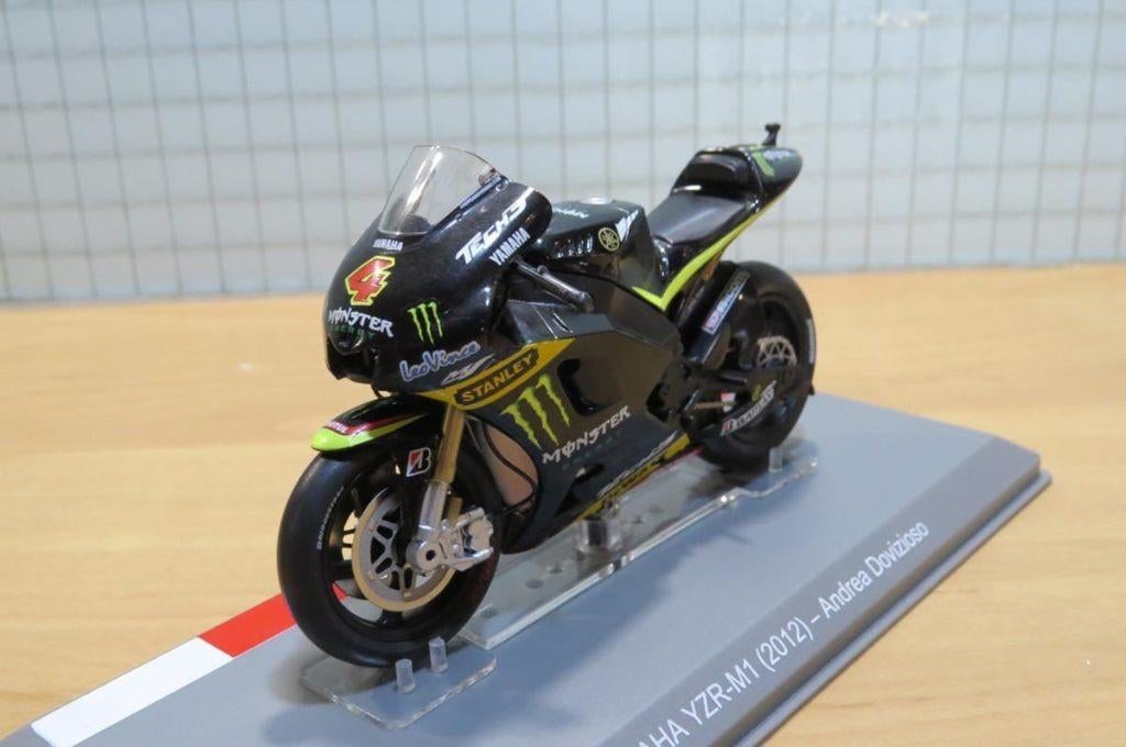 Andrea Dovizioso Yamaha YZR-M1 2012 1:18 los, Ophalen of Verzenden, Nieuw, Motor, Overige merken