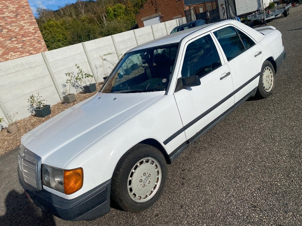 Mercedes W124 300 TURBO DIESEL 267 km volledig open, Auto's, Particulier, Diesel, Te koop