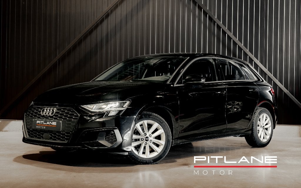 AUDI A3 Sportback 30 TDi, Achat, Entreprise, 1905 kg, Entretenue par le concessionnaire