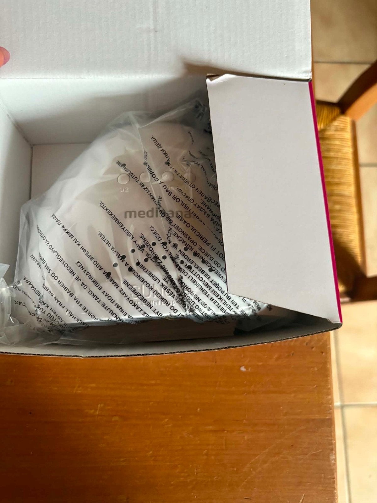 Lampe pour les ongle, Enlèvement