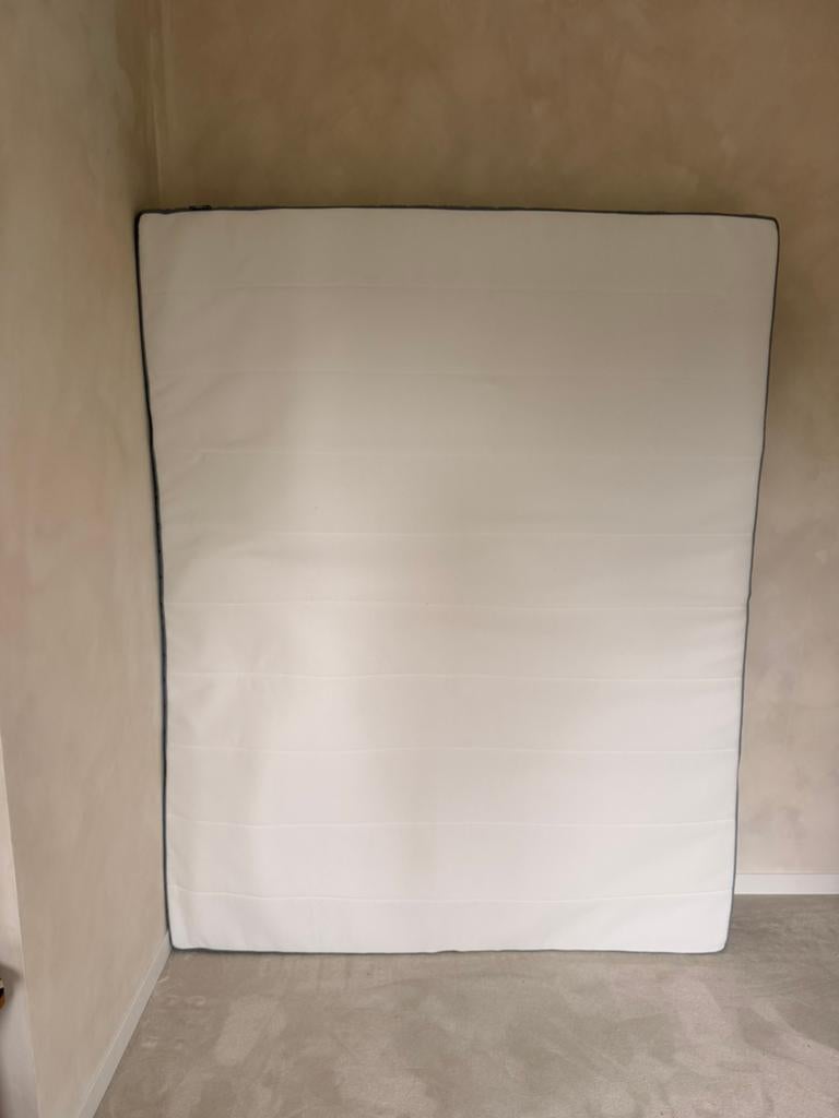 Ikea Vesteroy Matras 160x 200 nooit gebruikt, Huis en Inrichting, Woonaccessoires | Memoborden, Ophalen, Zo goed als nieuw