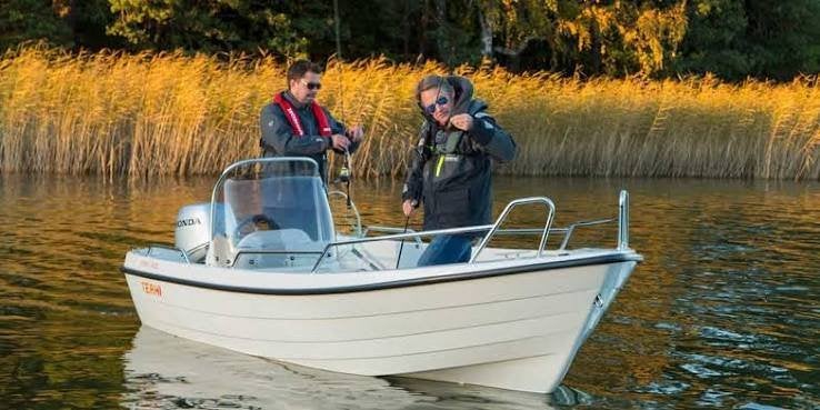 Bateau à console Thery Nordic6020C Superm, 10 ch, remorque, Remorque, 5 m, 10 ch, Utilisé