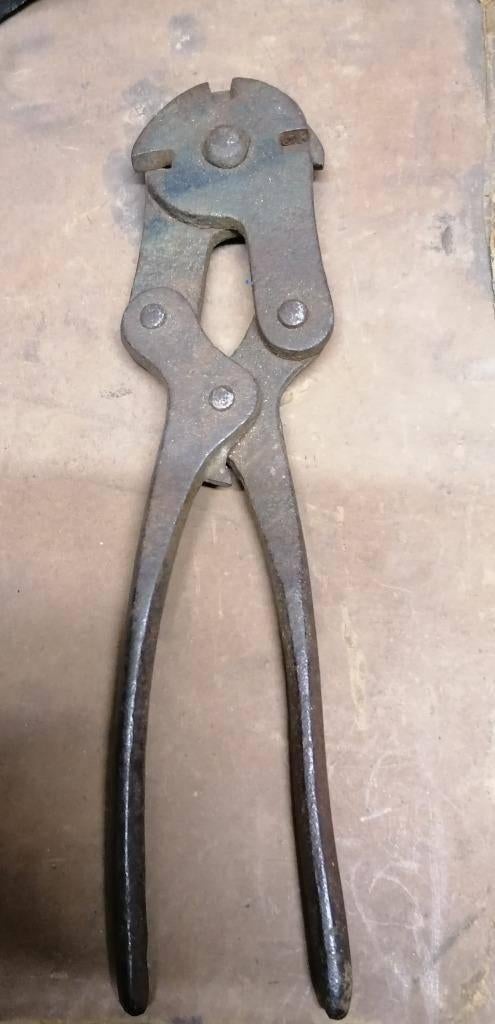Pince coupante camouflée militaire Gb Anglais WW2, Collections, Objets militaires | Seconde Guerre mondiale, Envoi, Autres, Autres types