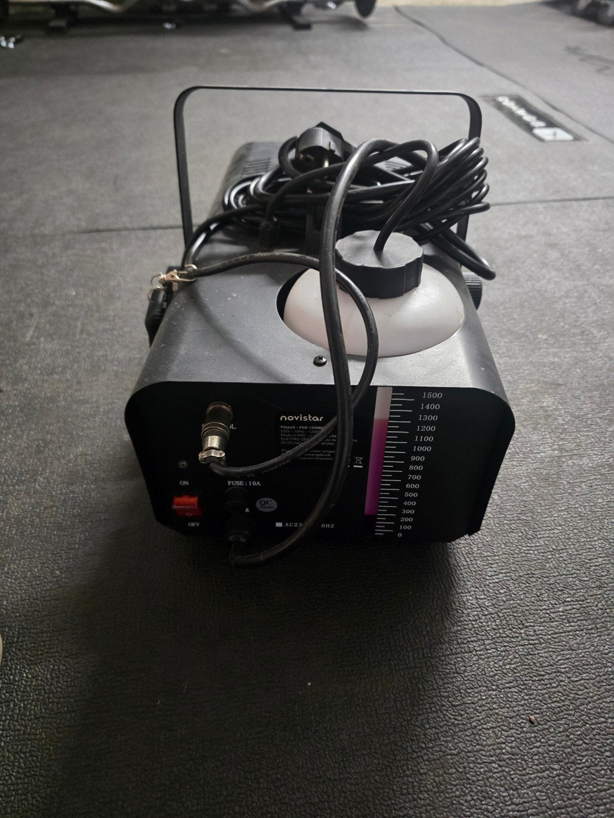 Je vends une façade DJ Vonyx 4 panneaux à la suite de l’arrê, Musique & Instruments, Enlèvement, Utilisé, Autres types, Commande sonore