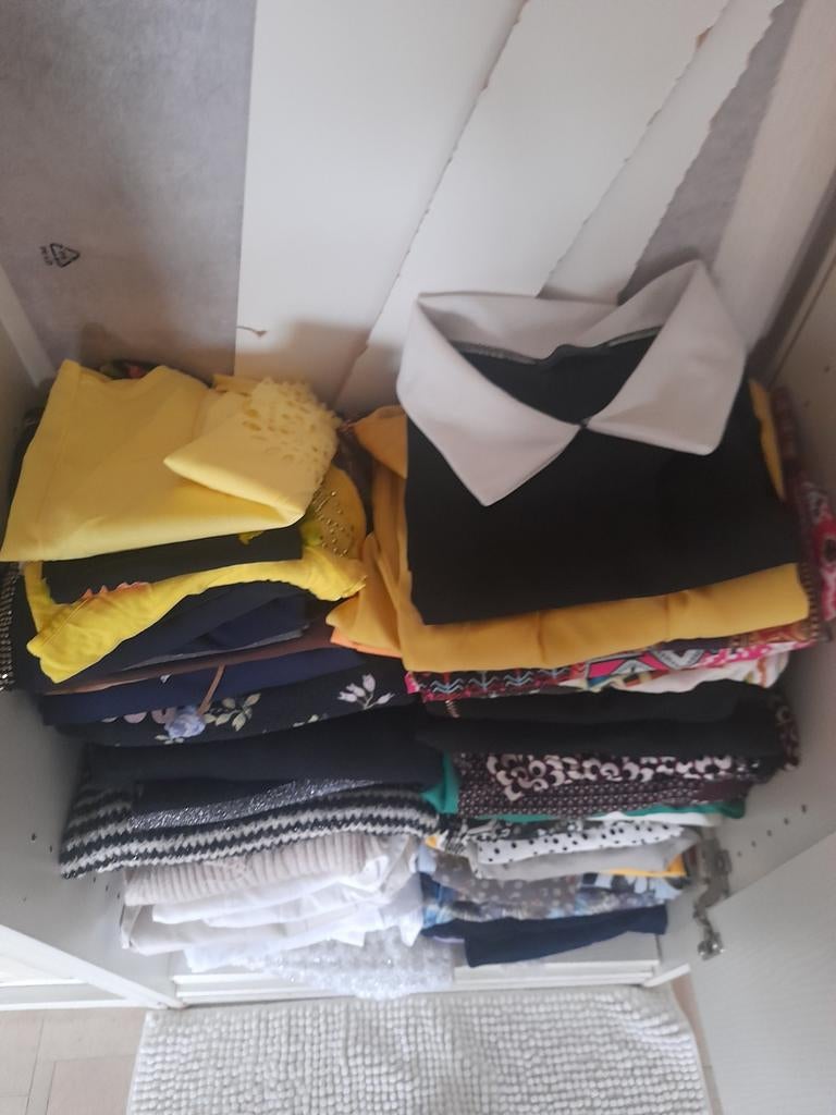Lot de vetements t.36.2 p.xs.tres bonne ètat, Enlèvement
