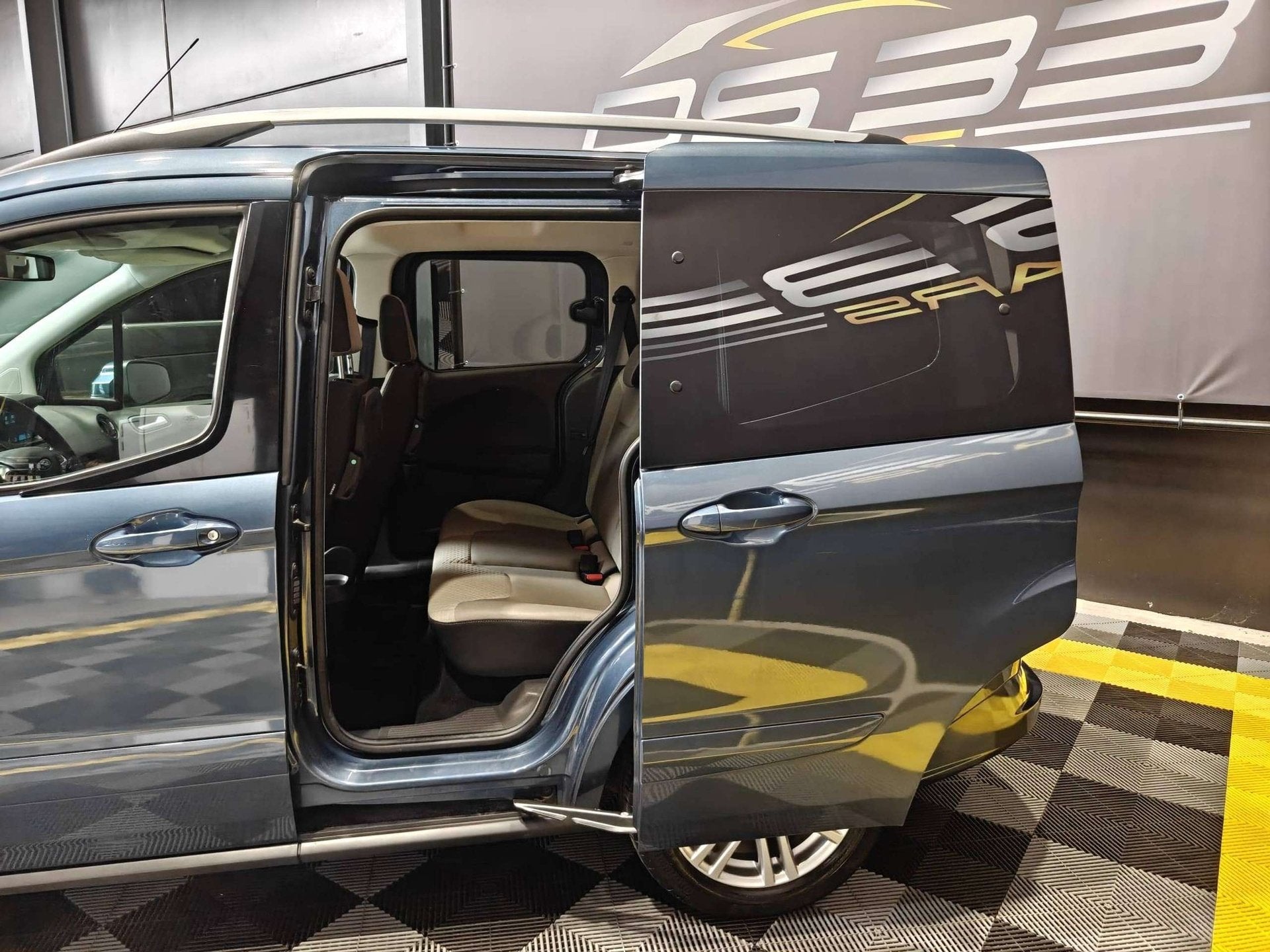 Ford Tourneo Courier 1.0 5-zit/Airco/Trekhaak/16"/Cruise, Stof, Gebruikt, Blauw, Bedrijf