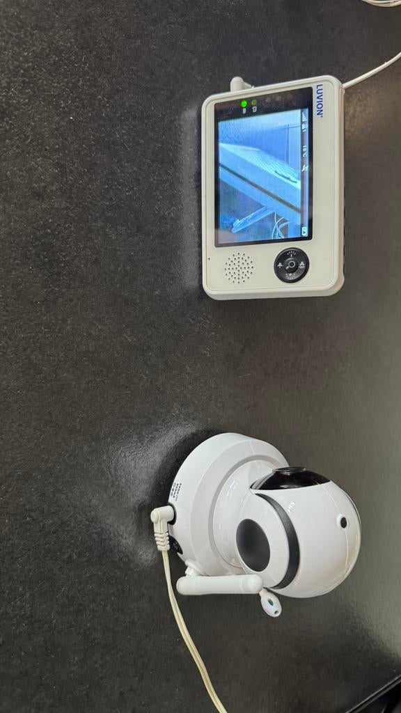 Luvion essential babycamera, Enlèvement ou Envoi, Utilisé, Caméra