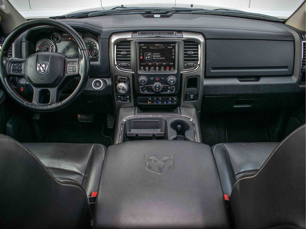 Dodge Ram 1500 5.7 V8 4x4 Quad Cab 6'4 | Pano | Alpine | Loa, Automaat, 4 deurs, Gebruikt, 5654 cc