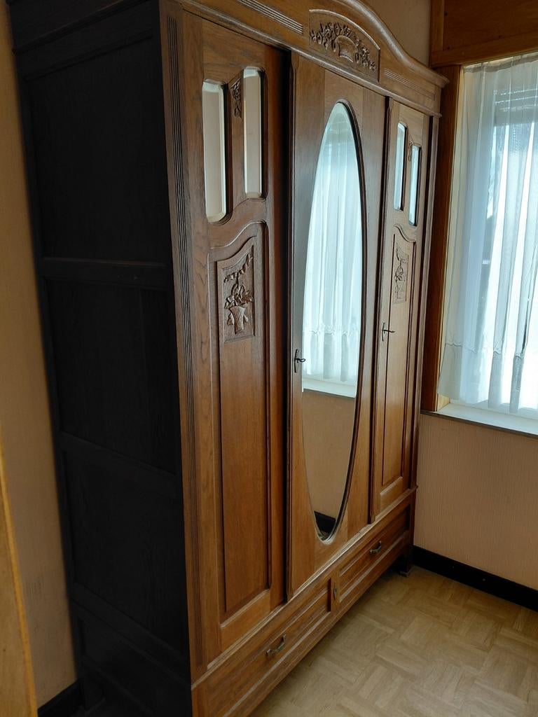Garde robe, Enlèvement, Chêne