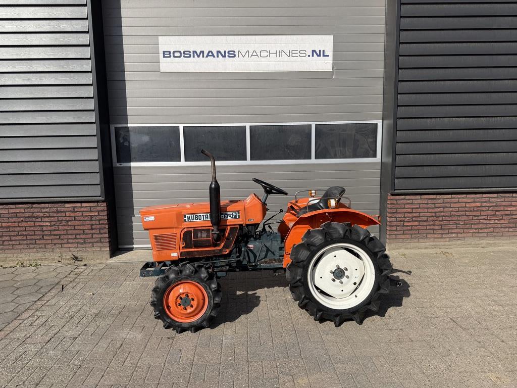 Kubota L1501 4wd minitractor, Articles professionnels, Agriculture | Tracteurs, Autres marques, Jusqu'à 2500, Kubota Hol, Utilisé