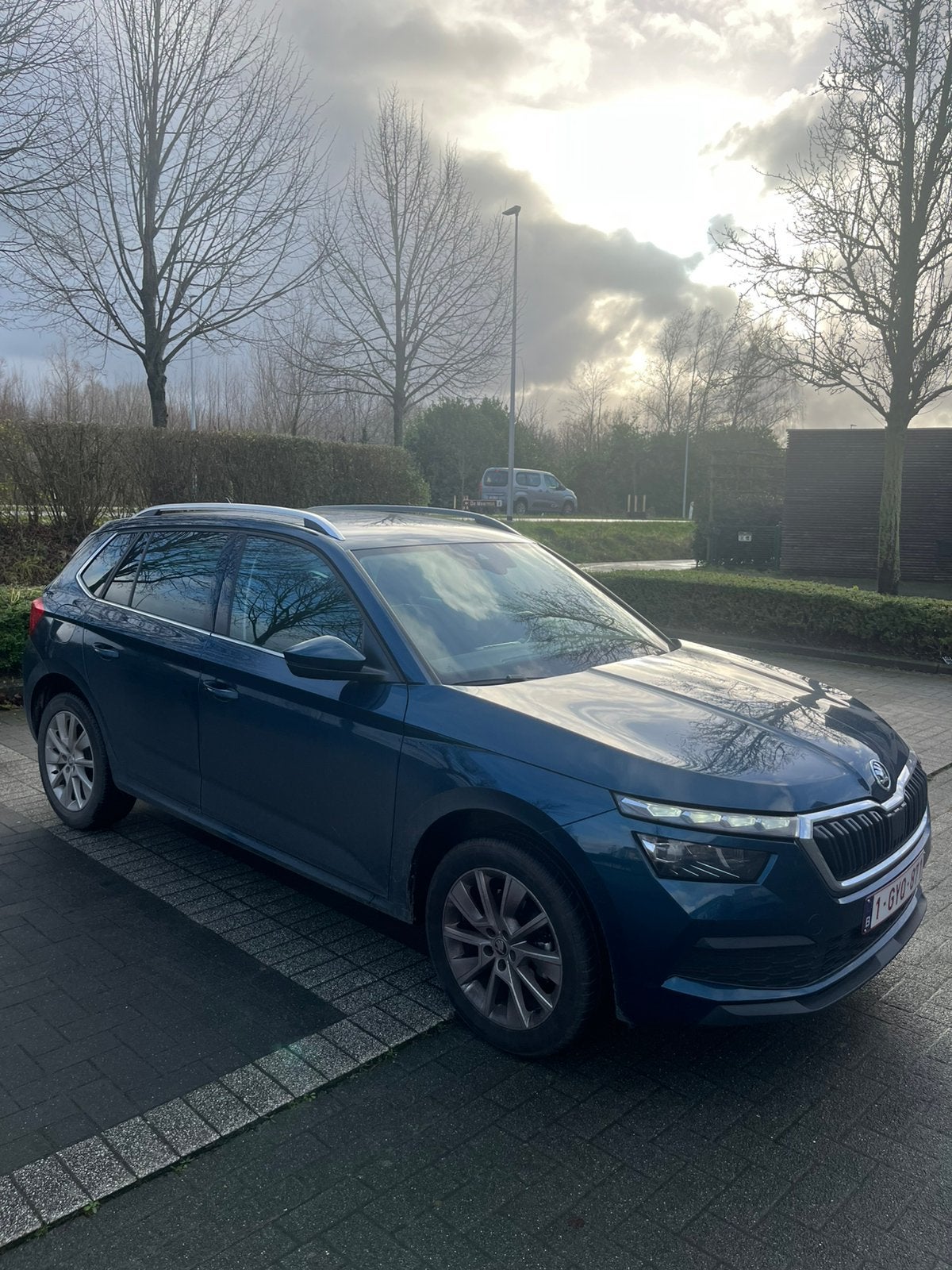 Skoda Kamiq 1.0 TSI 81kW - automaat, Auto's, Automaat, Stof, Blauw, Particulier
