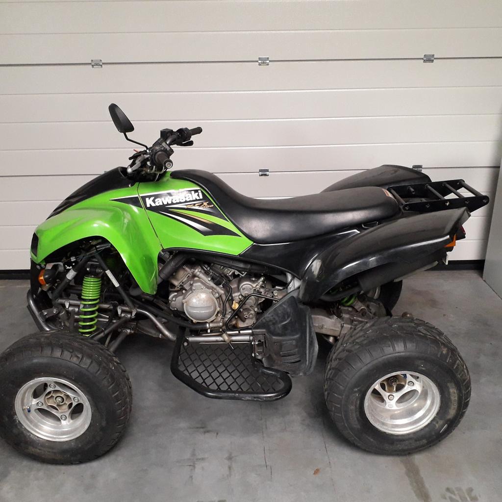 Kawasaki kfx700 in originele staat.