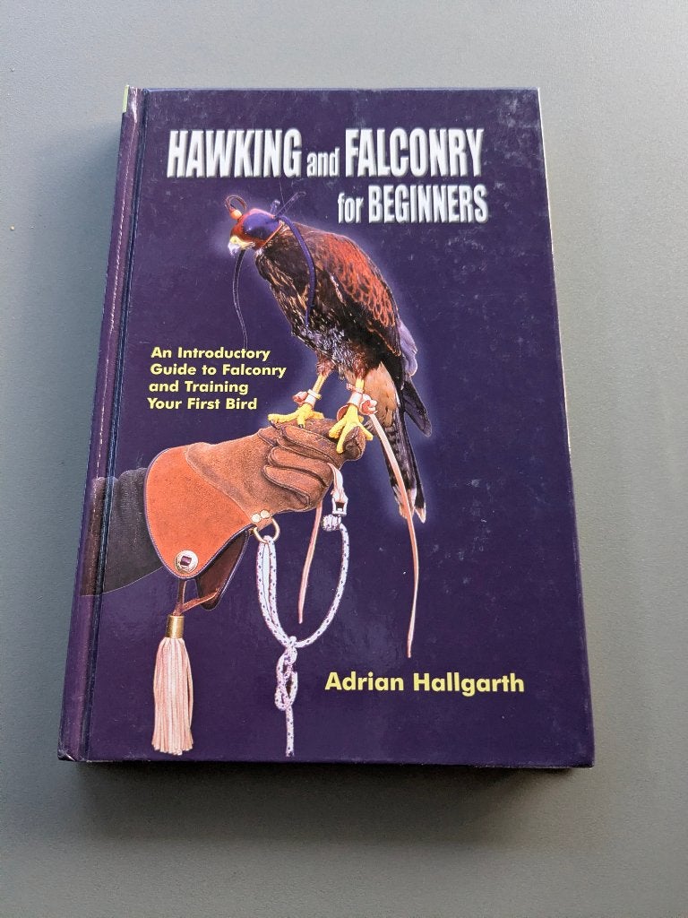 Valkerij boek Hawking and Falconry for beginners - Hallgarth, Ophalen of Verzenden, Zo goed als nieuw, Vogels
