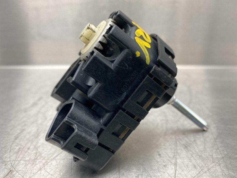 PHARE MOTEUR Toyota Land Cruiser (J15) (01-2009/-), Autos : Pièces & Accessoires, Dhr. M. Roggen, Toyota, Stadsweg 37 37
9917 PV  WIRDUM GR., NL