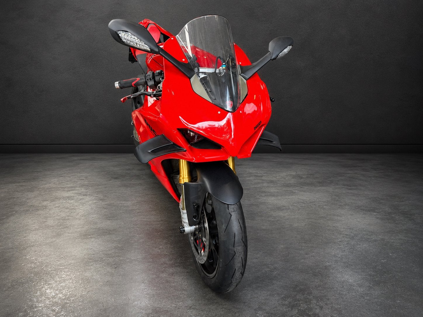 Ducati Panigale V4S 2023 7600km, Occasion, 4 cilinders, Super Sport, Particulier