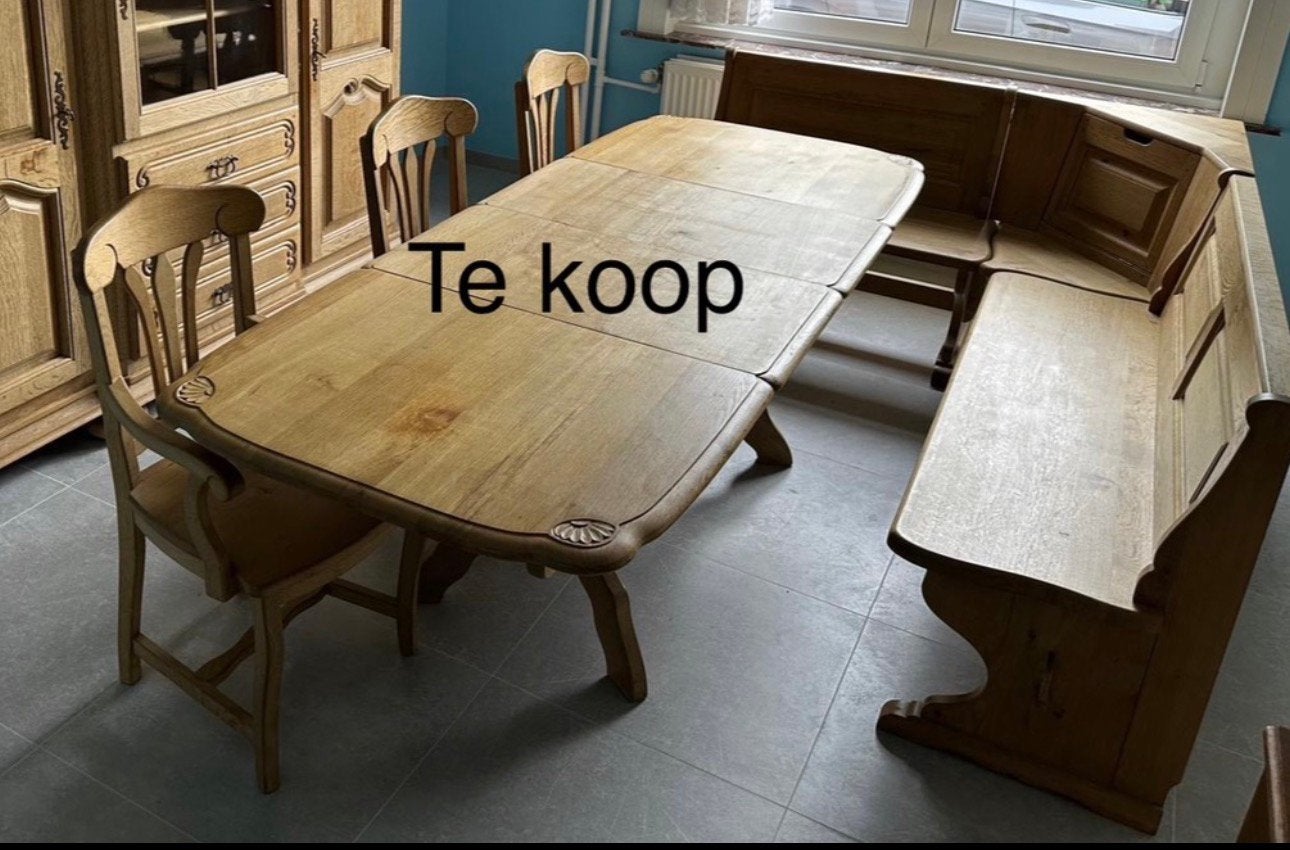 Eettafel, Enlèvement