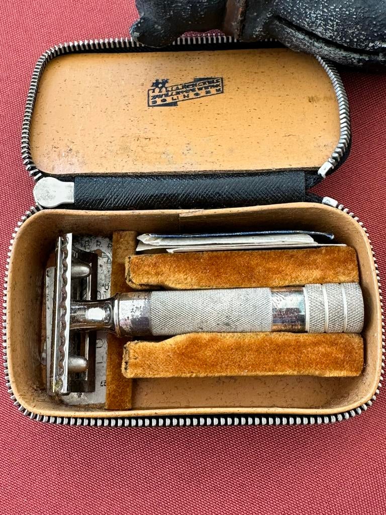 Retro origineel scheermesje, Ophalen