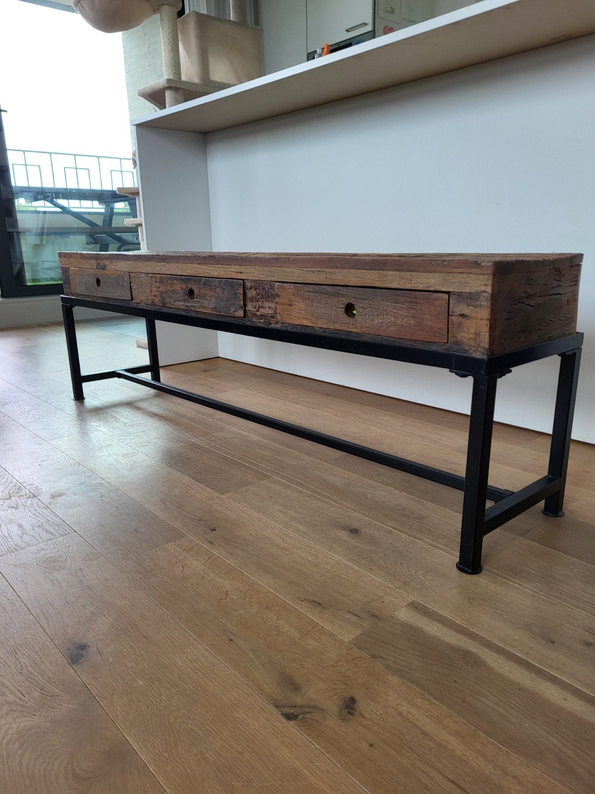 Tv kast en hout en metaal.150x30x47, Ophalen, Metaal