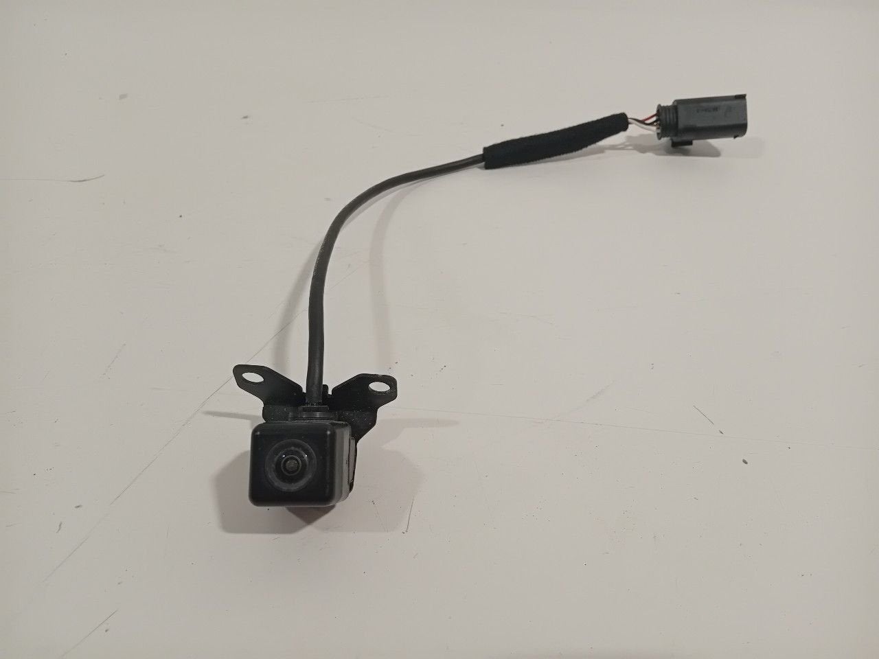 Camera achter Kia Sportage, Onderdelen@venauto.nl, Van der Ven Autorecycling B.V., Kia, Ettenseweg 76, 4706 PB Roosendaal, The Netherlands