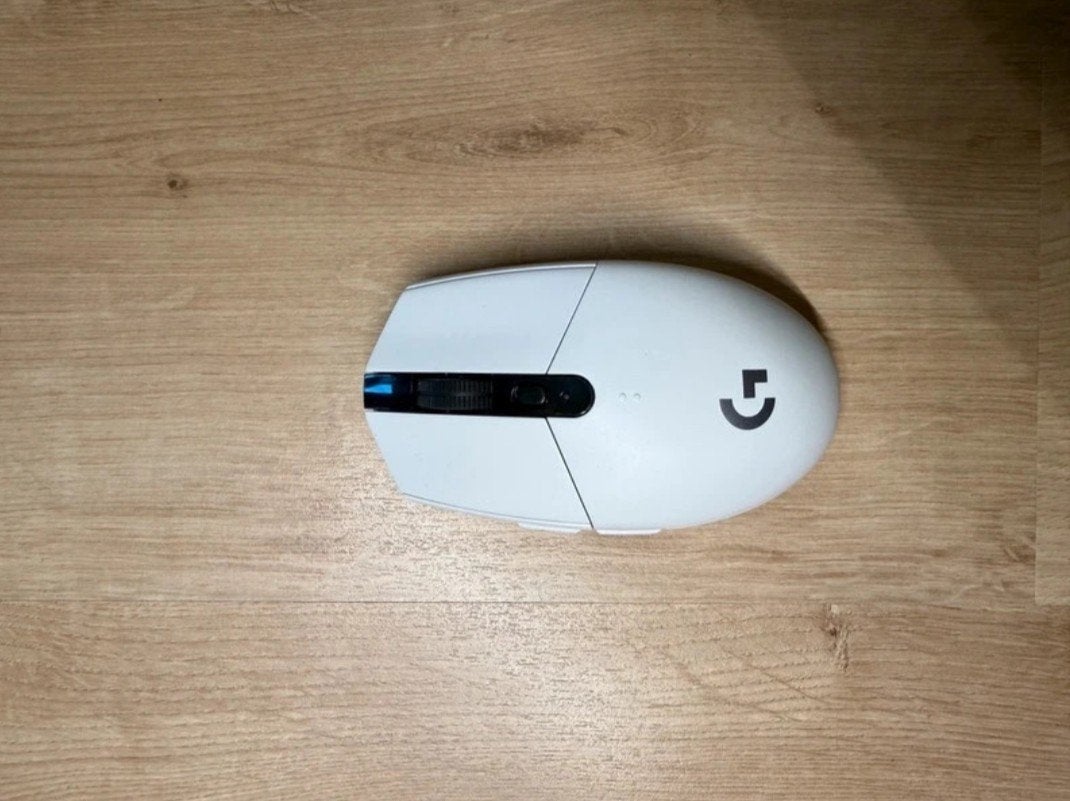 Logitec g305 gaming muis Wit, Ophalen of Verzenden, Muis, Gaming muis