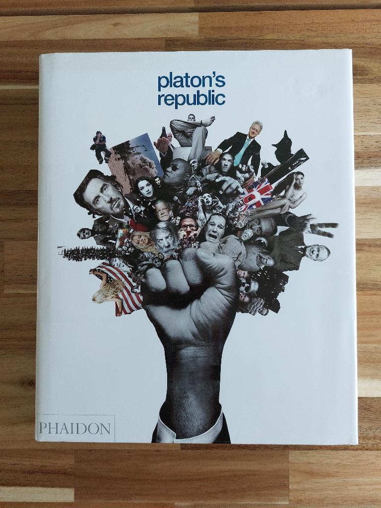 Livre photo - Platon's Republic - 1ère édition, Enlèvement