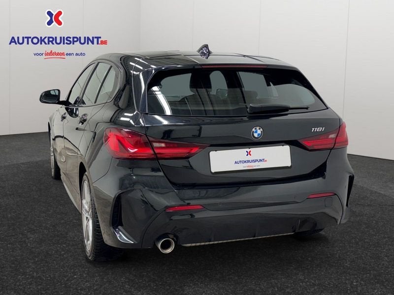 BMW Série 1 118i AUT Mpack, Autos, Capteur de lumière, Achat, Euro 6, Noir