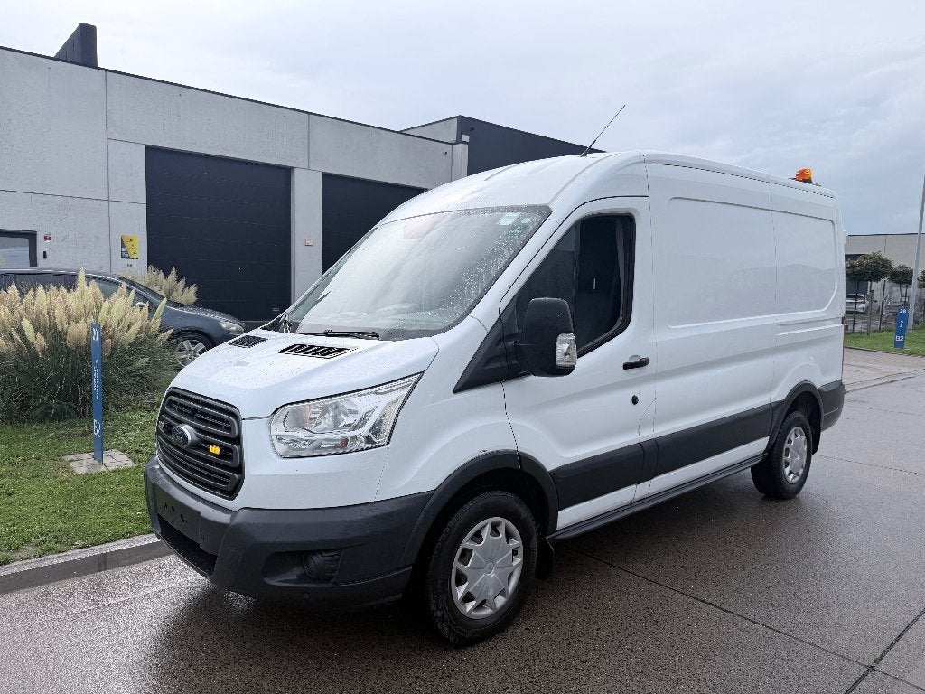 ford transit 2.0 TDCi L2H2/sensoren/airco/cruise/camera, Dealer onderhouden, Euro 6, https://public.car-pass.be/vhr/51809f37-e048-4cd6-b18b-355d90558a77