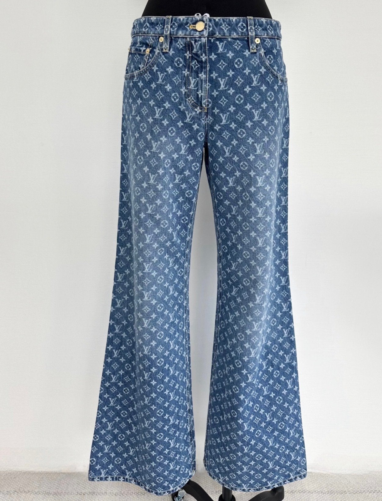 Louis Vuitton Broeken Pantalon, Kleding | Dames, Broeken en Pantalons, Ophalen of Verzenden, Zo goed als nieuw
