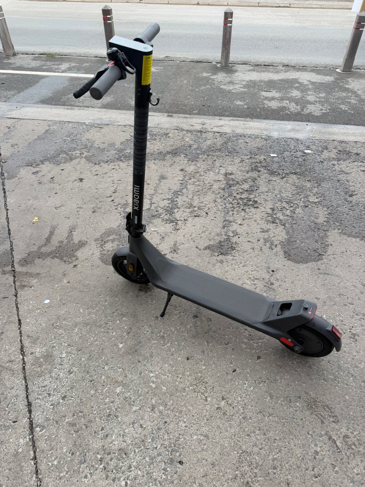 Trottinette électrique Xiaomi lite 4, Vélos & Vélomoteurs, Trottinettes, Enlèvement ou Envoi, Comme neuf, Step électrique (E-scooter)