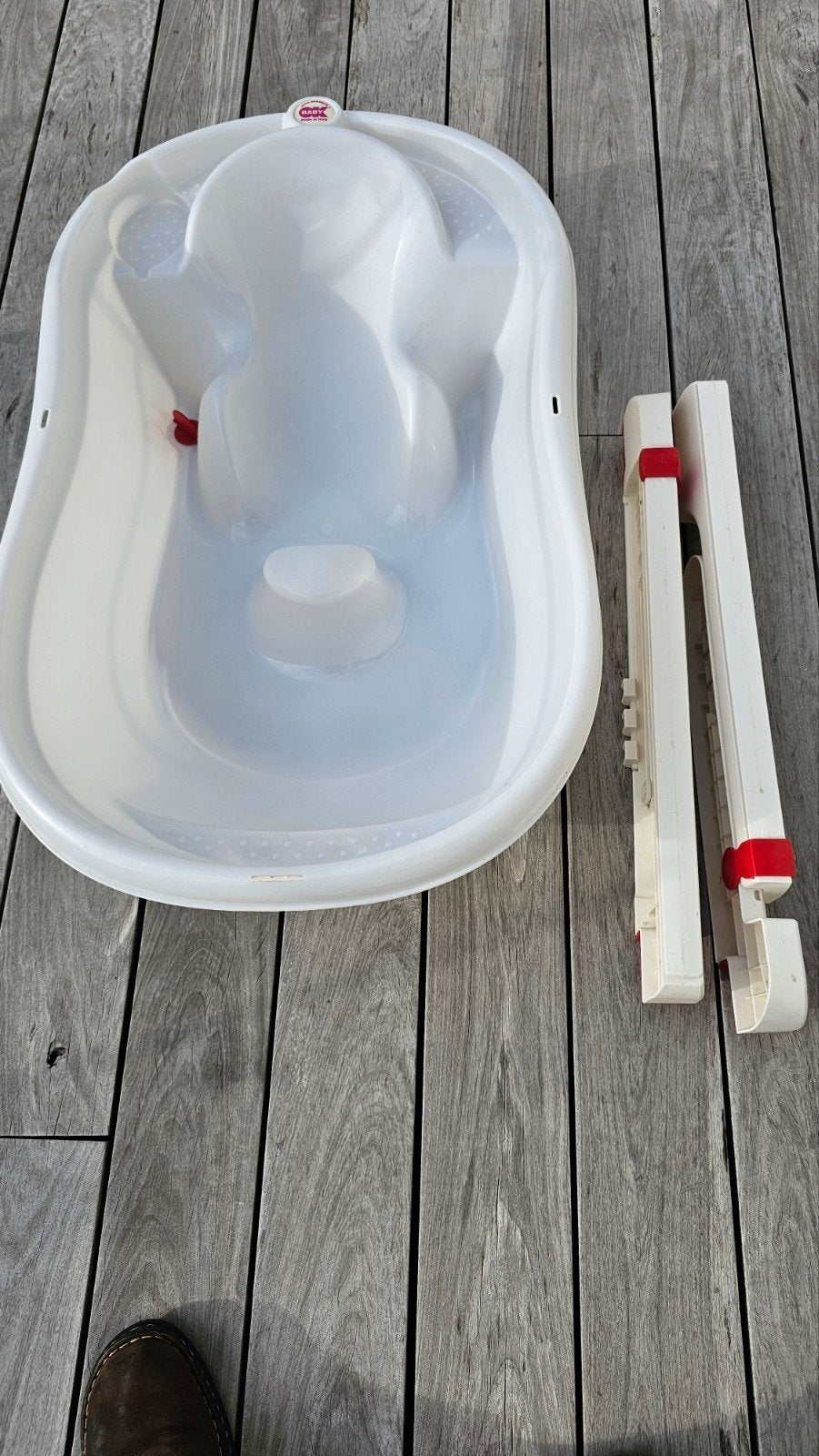 BAIGNOIRE BEBE avec supports amovibles, Enfants & Bébés, Bains & Soins, Enlèvement, Baignoire