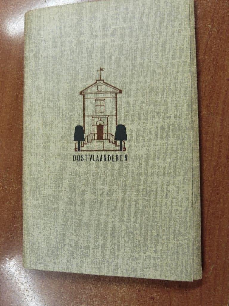 Gemeentehuis Stadhuis Oost Vlaanderen 12 x H. Verbaere, Verzamelen, Ophalen of Verzenden, 1980 tot heden, Ongelopen, Oost-Vlaanderen