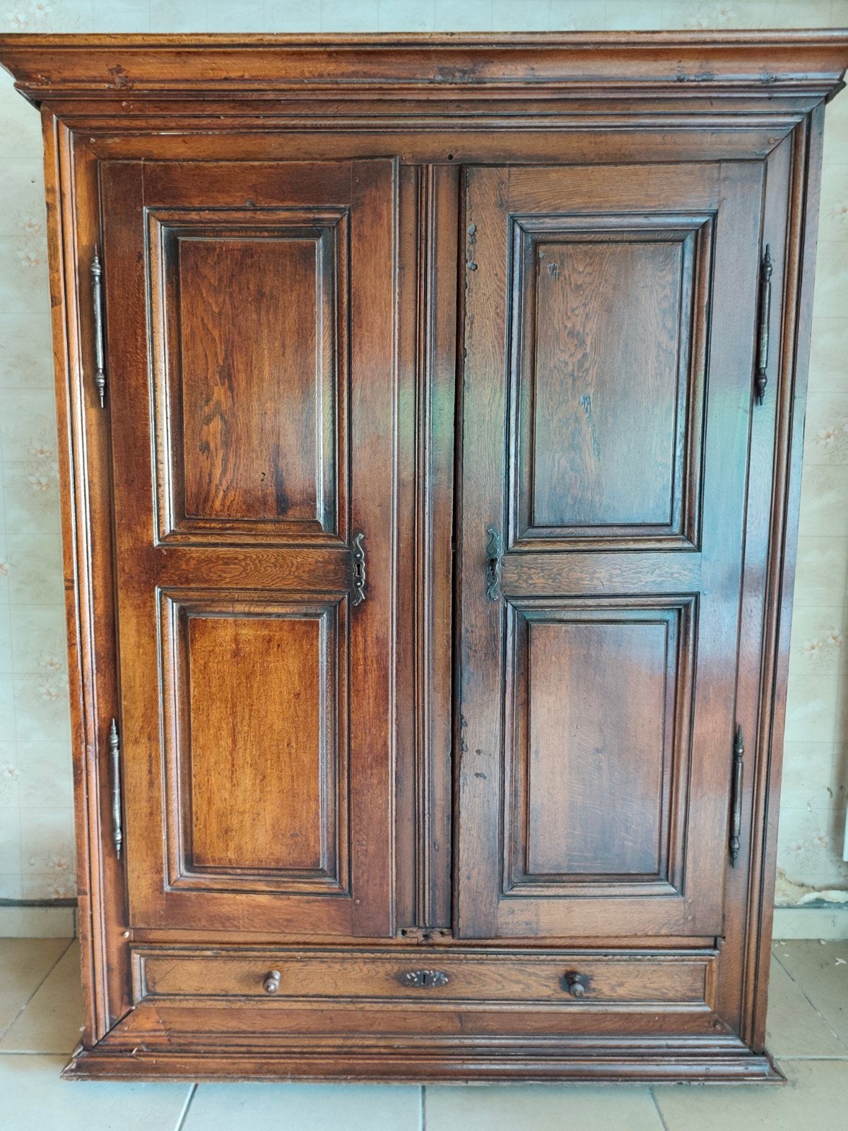 oude antieke linnenkast, Antiek en Kunst, Ophalen