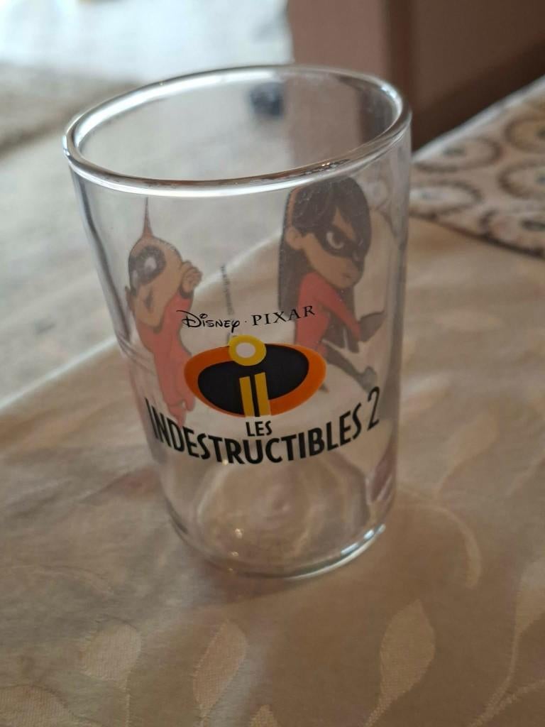 Drinkglas / Les Indestructibles 2 / Amora, Enlèvement ou Envoi, Comme neuf, Service