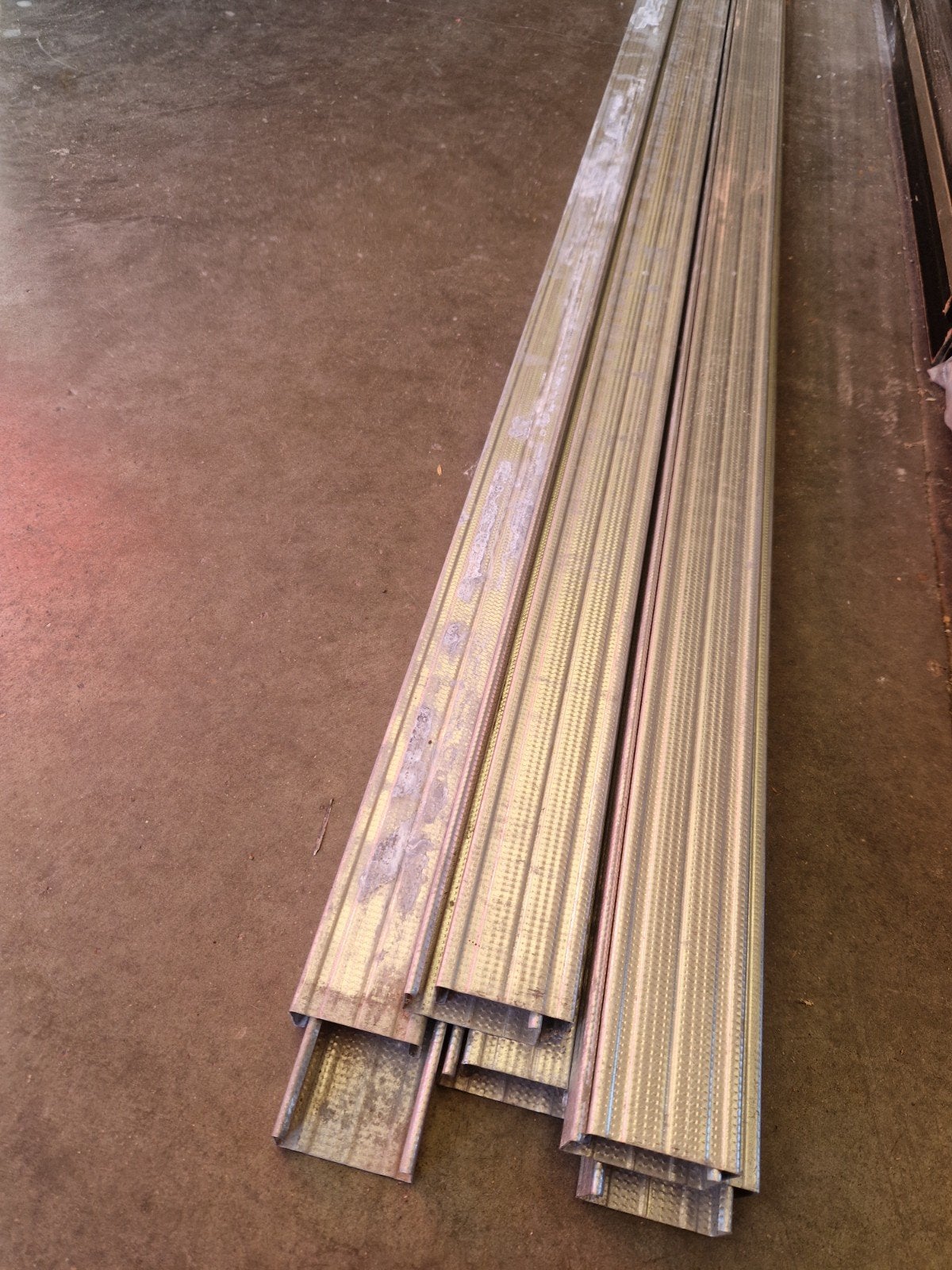 Metalstuds profielen PC60/27  10 stuks, Doe-het-zelf en Bouw, IJzerwaren en Bevestigingsmiddelen, Ophalen