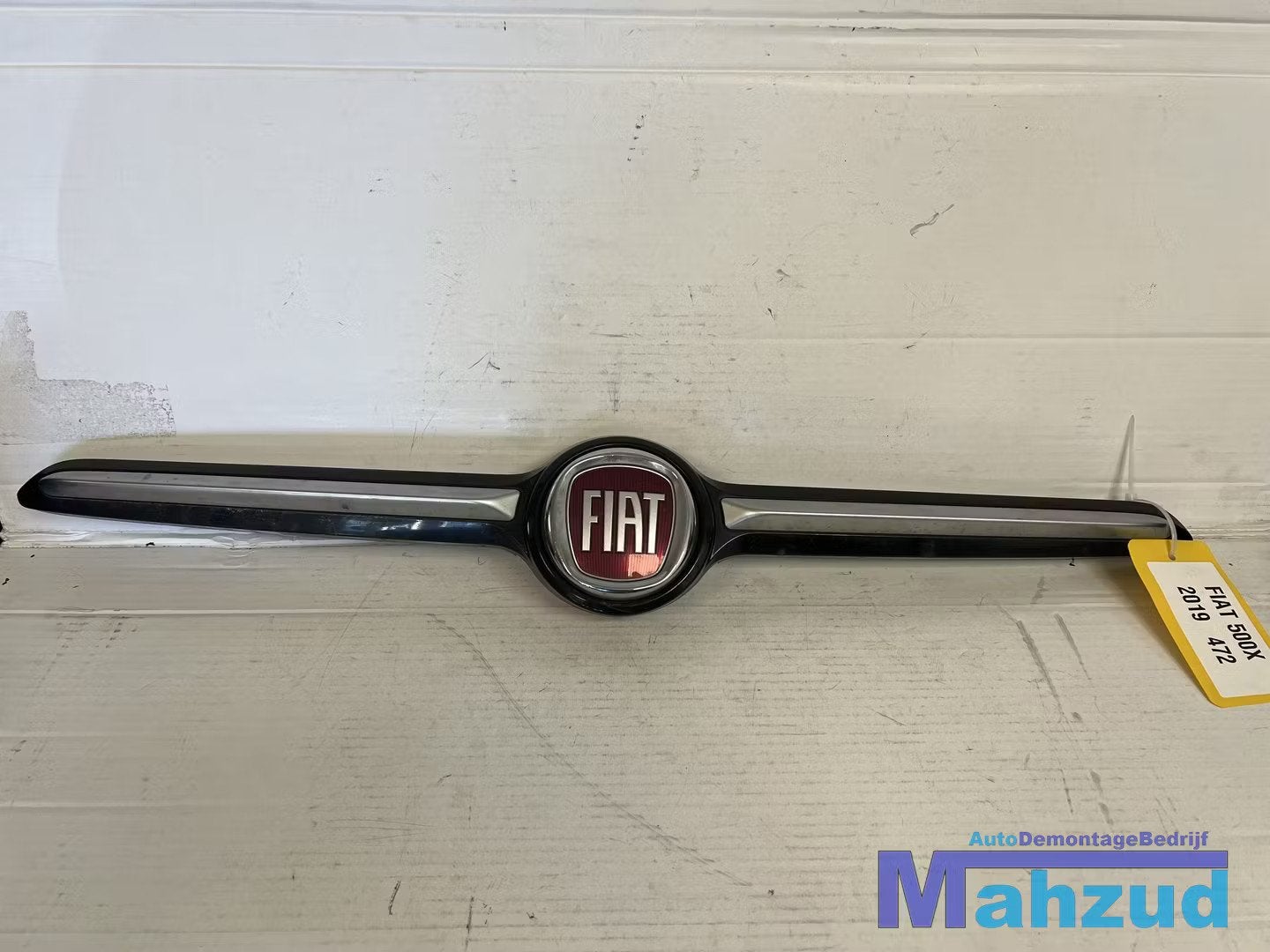 FIAT 500X voorbumper logo 2014+, Gebruikt, Voor, Stellantis Europe S.p.A., Info@stellantis.com