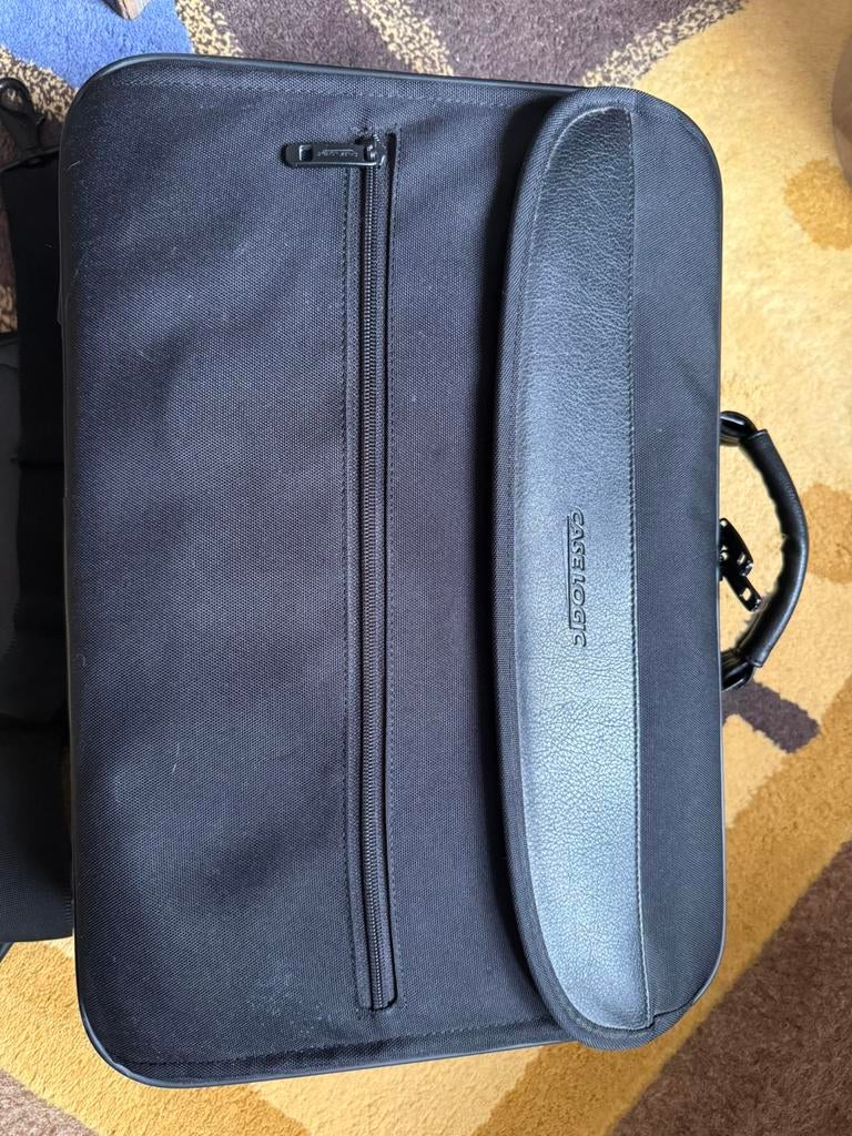 Sac pc portable, Computers en Software, Laptoptassen, Ophalen, Meerdere vakken, 17 inch of meer, Zo goed als nieuw